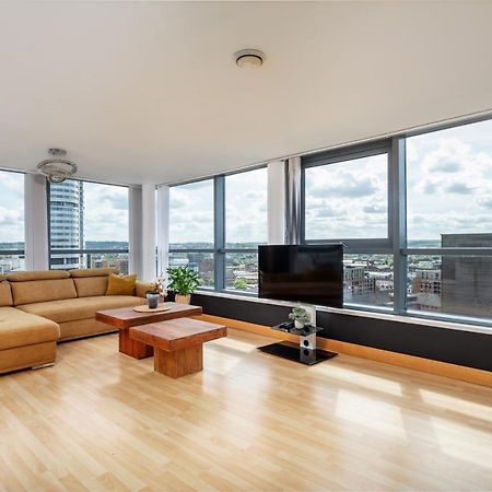 Leeds Most Stunning Penthouse! - Sleeps 8 Διαμέρισμα Εξωτερικό φωτογραφία